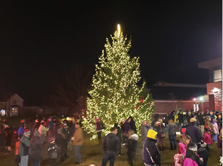 Help Light Up Our Community This Holiday Season!